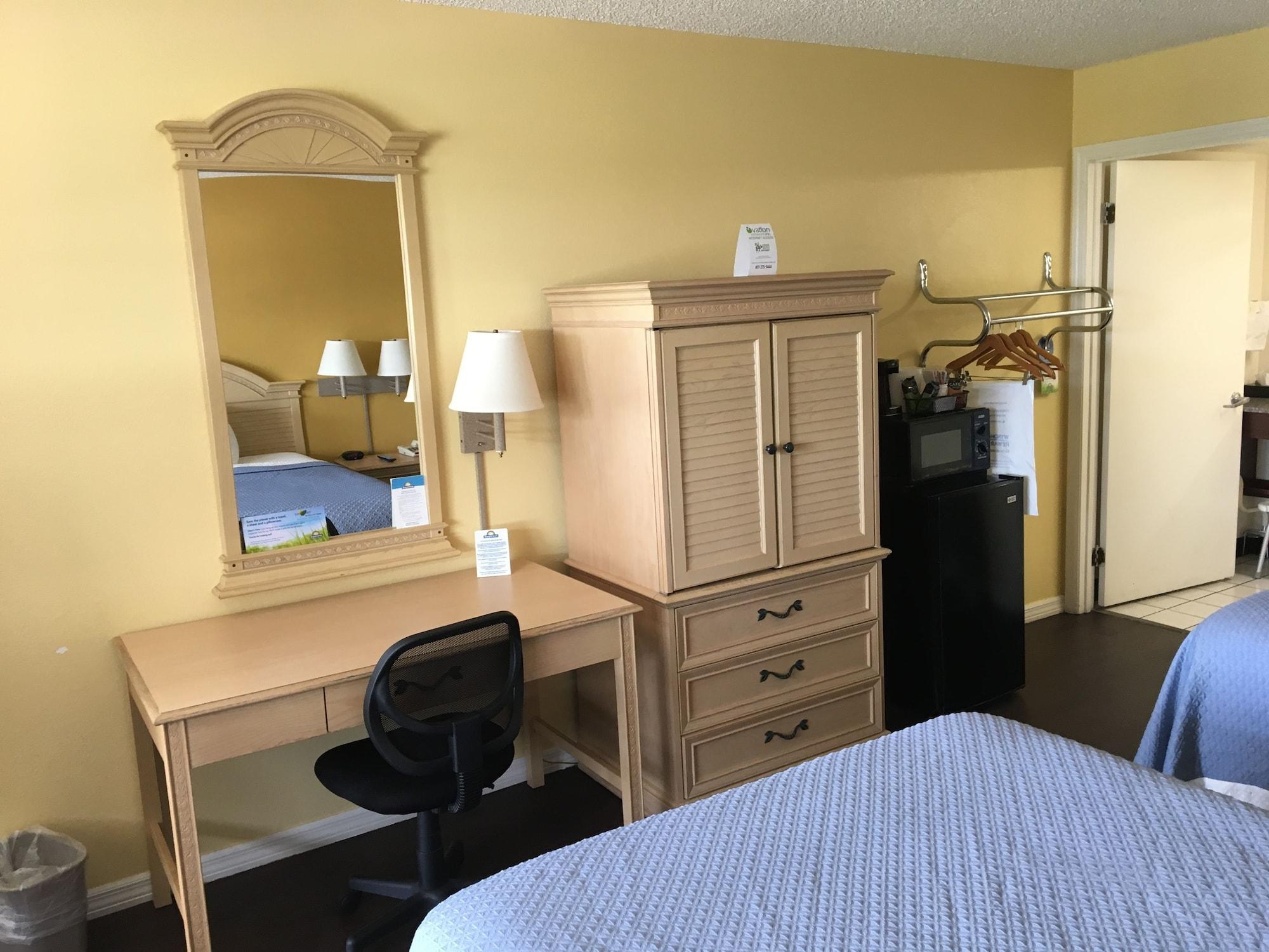 Days Inn By Wyndham Madison Ngoại thất bức ảnh